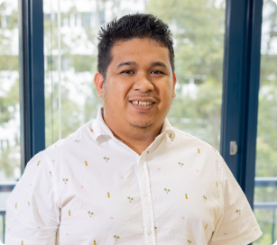 gian - click click media web developer